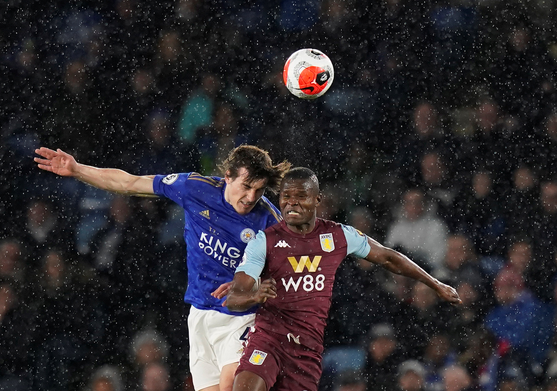 趕勢頭不容 趕勢頭不容