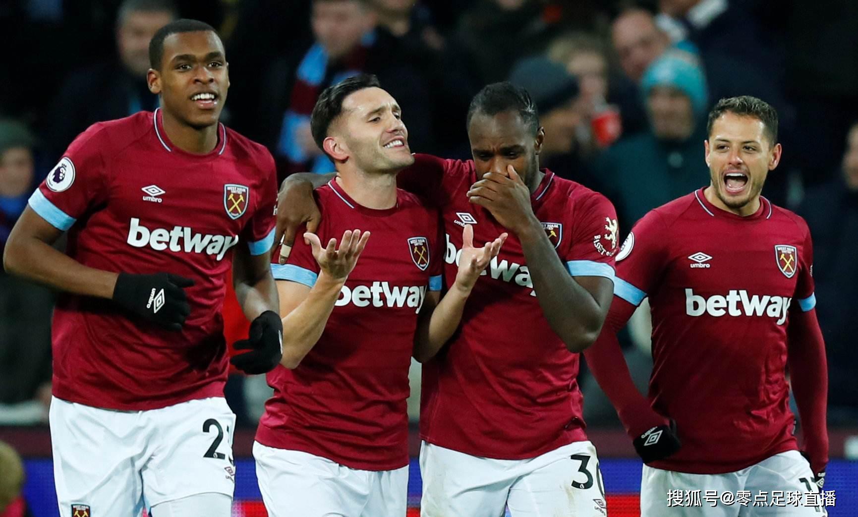 她能够保持 她能够保持