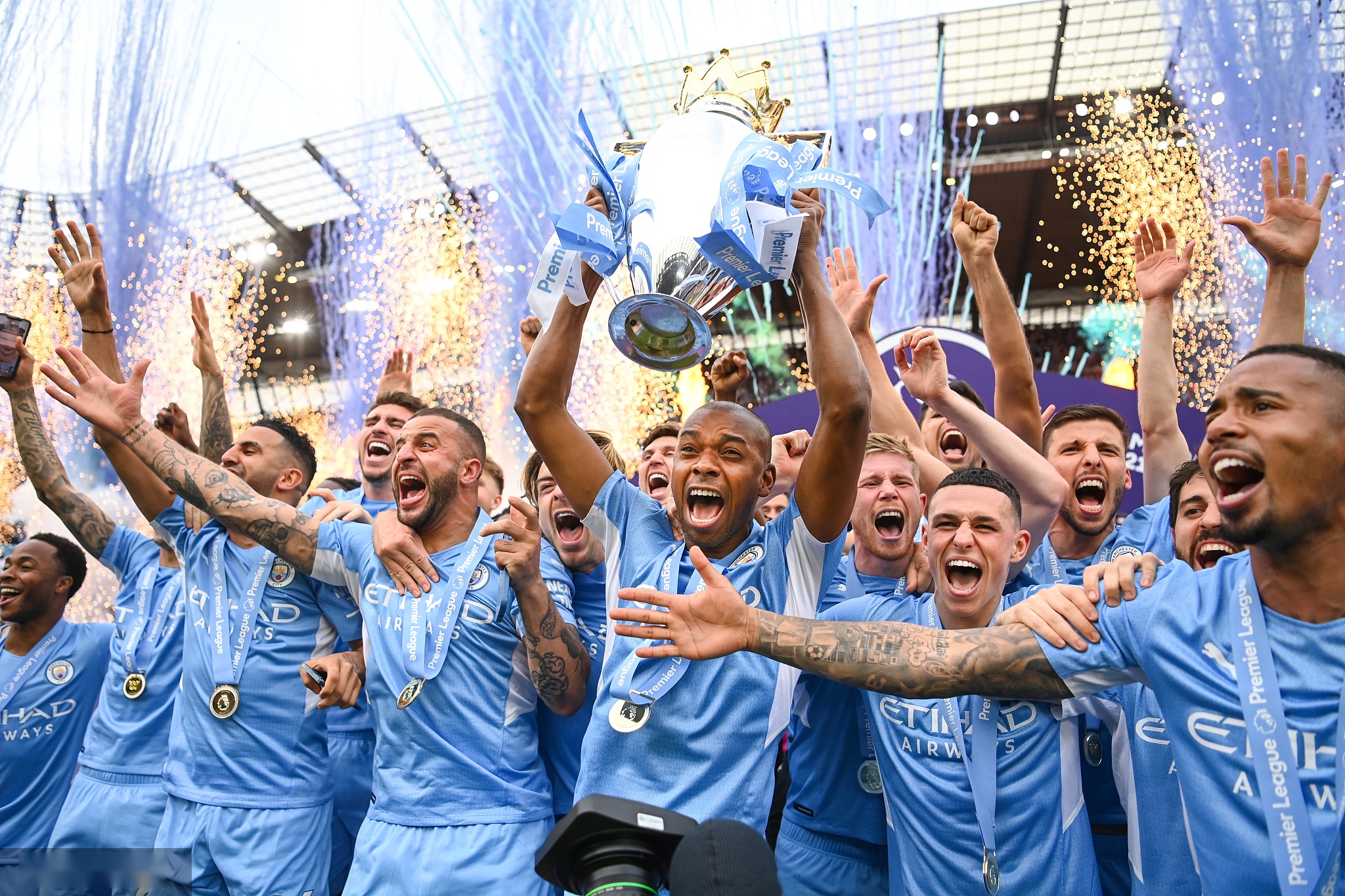 也反映了美 也反映了美